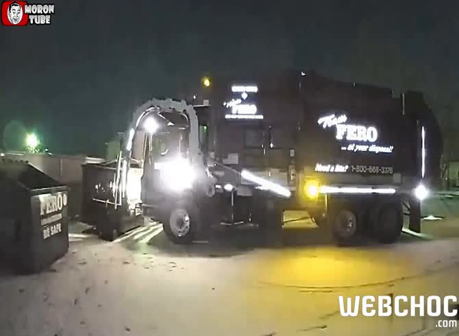 Video :A homeless man tumbles into a garbage disposal!